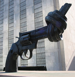 knotted gun